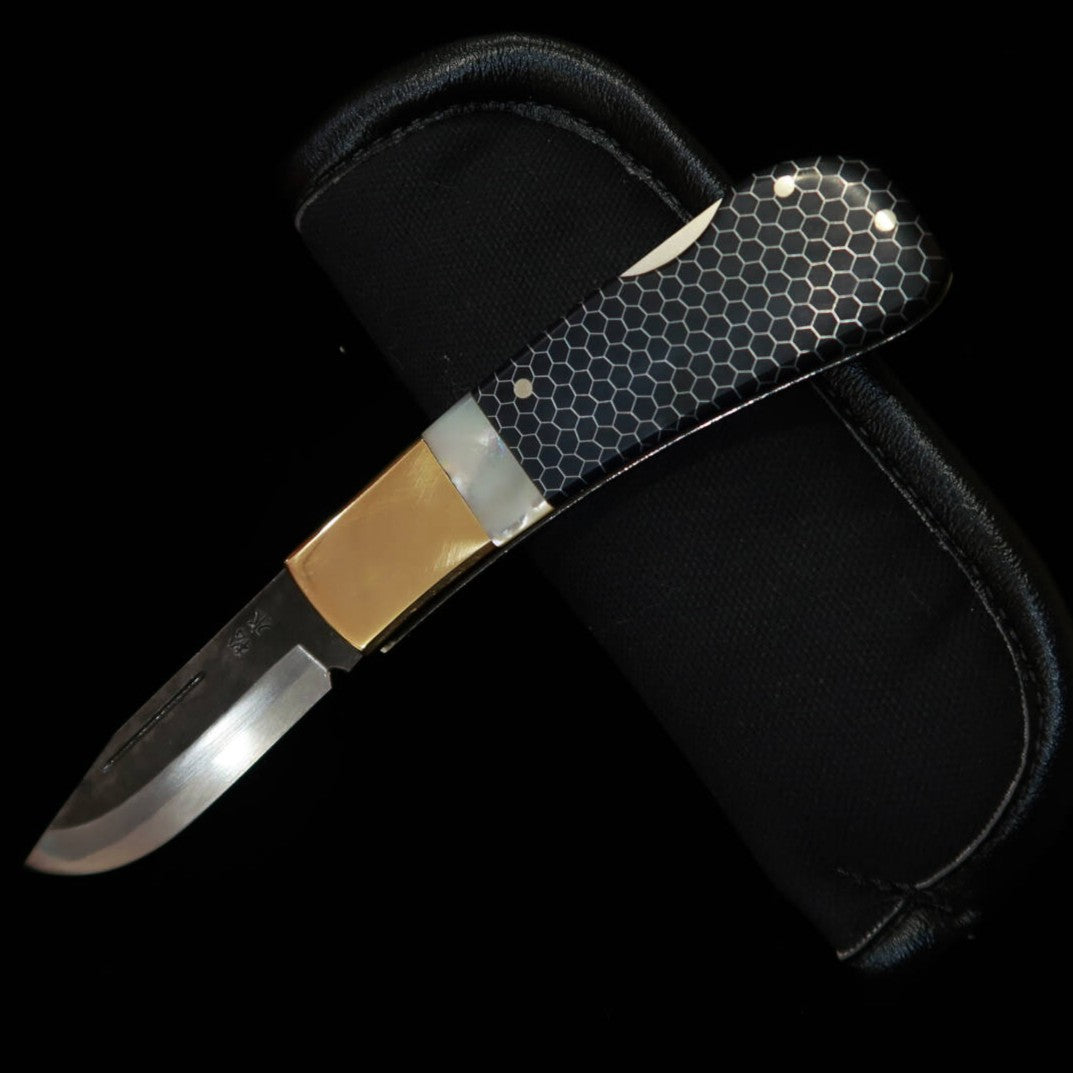 武田刃物TAKEDA 備中手打ち鍛冶 稲垣文雄作 バックロックフォルダーナイフ パール/ハニカム