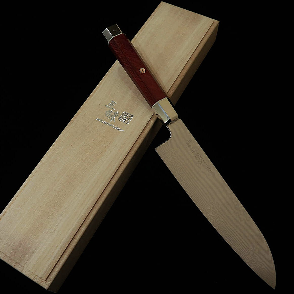 【Nouvelle référence】MCUSTA ZANMAI Ultimate Aranami Santoku (180mm)
