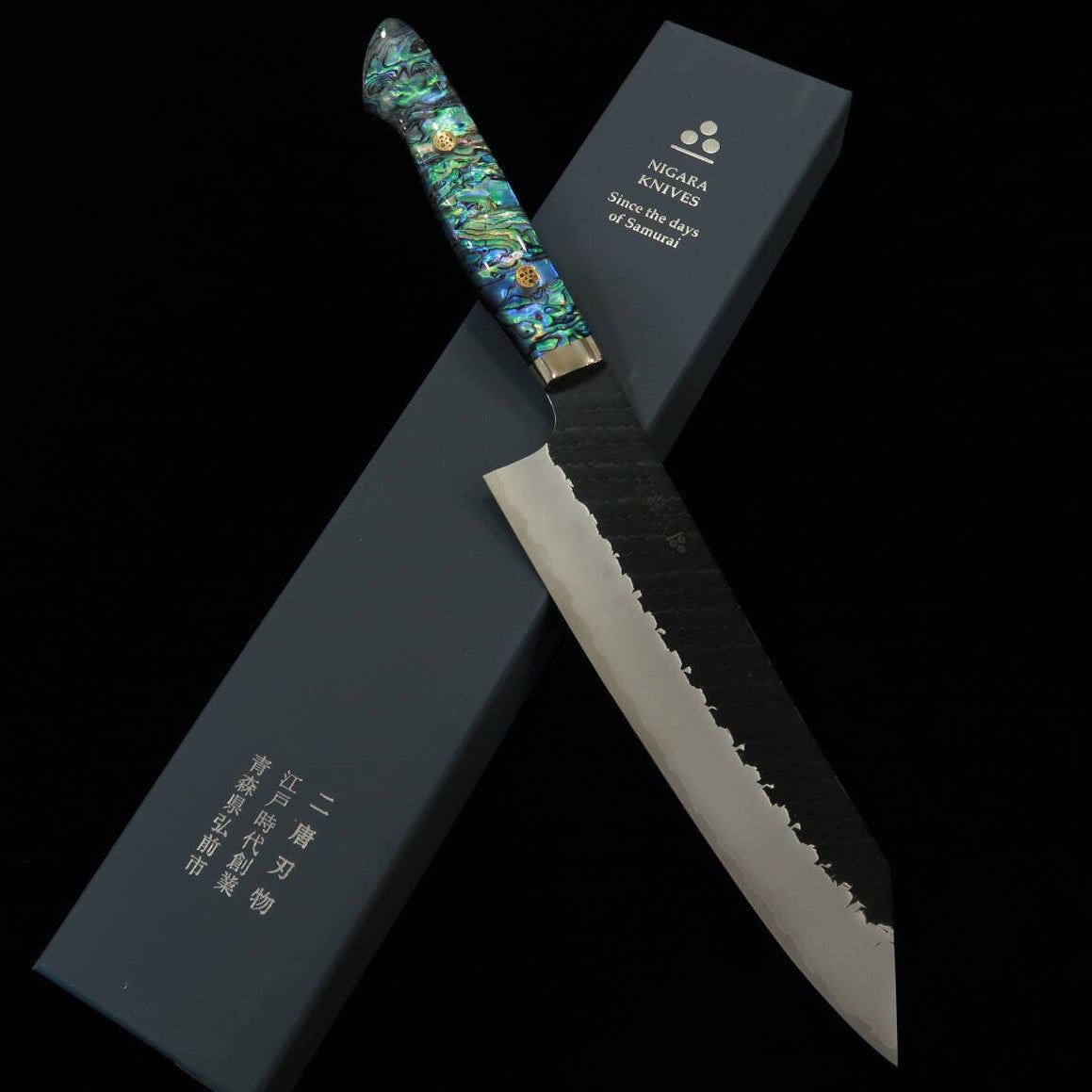 二唐刃物製造所 NIGARA 切付牛刀 SG2 黒打鎚目 螺鈿柄 (210mm)