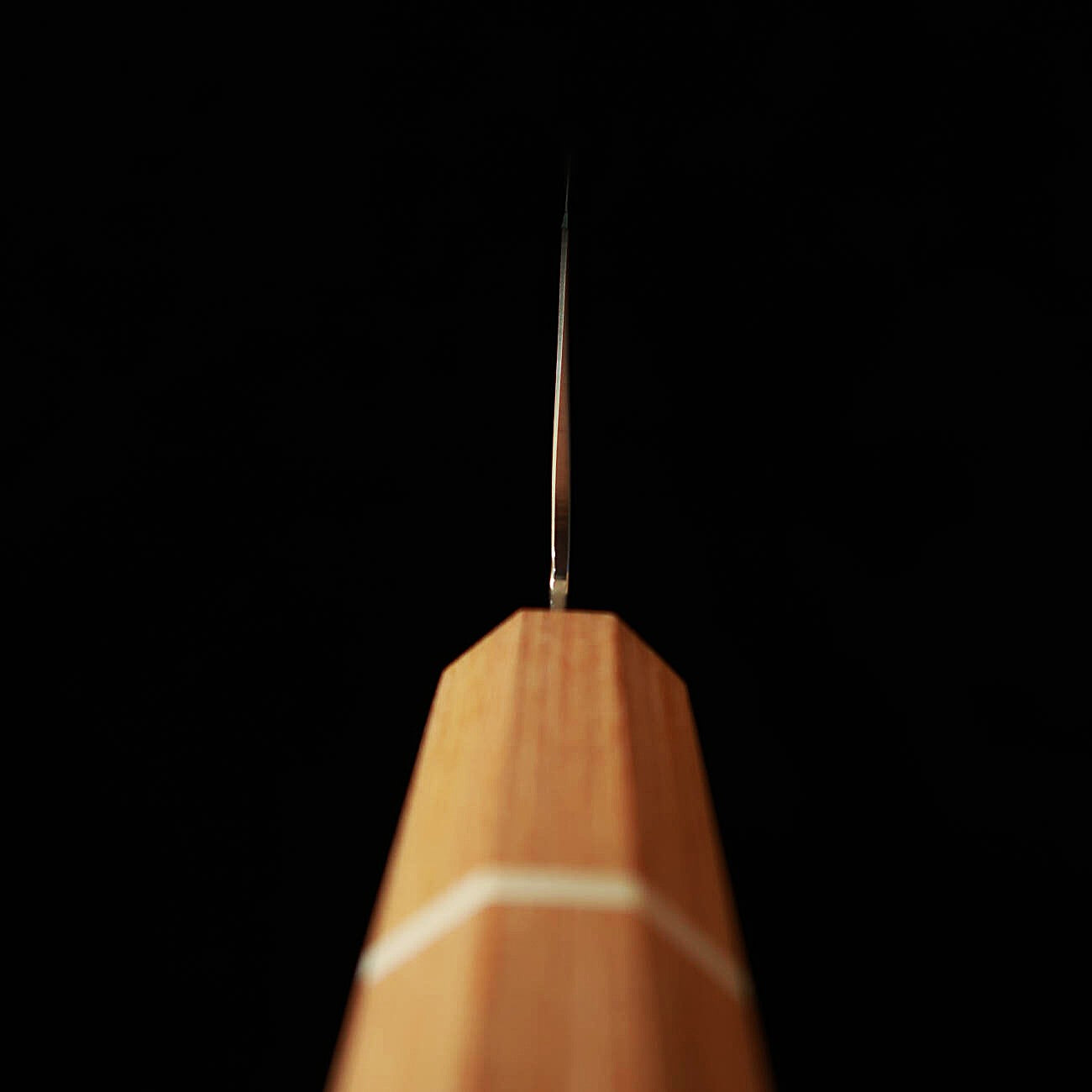 V.ROAD 濃州正恒作 Nosyu Masamune 三徳 VG10 鎚目 33層ダマスカス 積層強化柄 白×白(180mm)