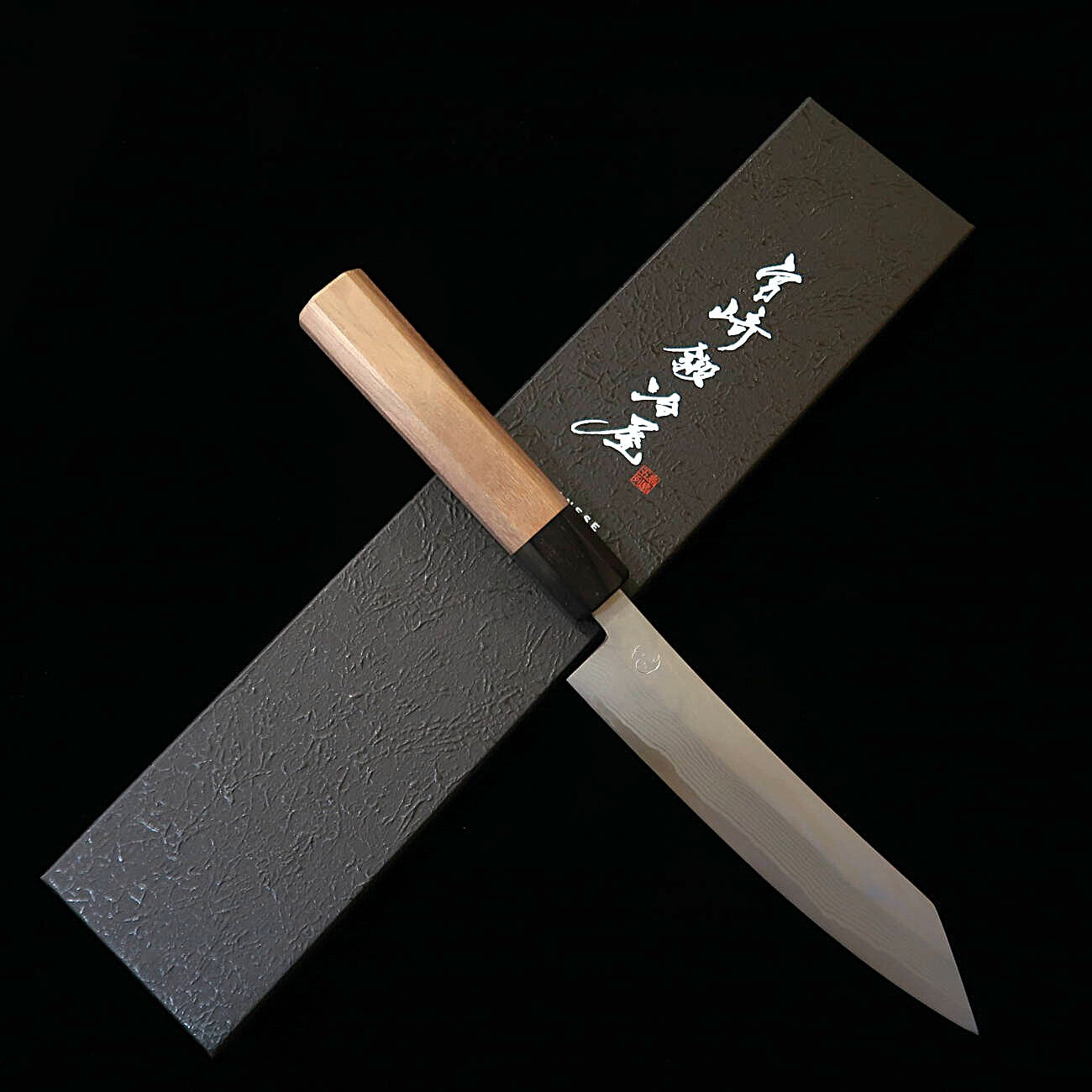 宮崎鍛冶屋 MIYAZAKI KAJIYA 銀紙三号 鎚目ダマスカス サブゼロ - 椿 - 切付ペティ - 胡桃八角柄(170mm)