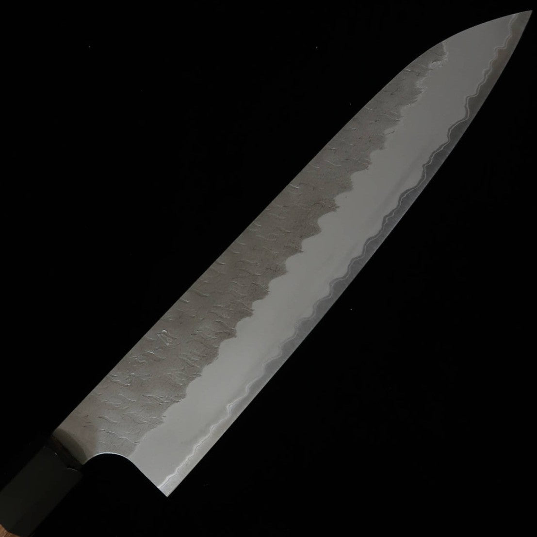 二唐刃物鍛造所NIGARA 青紙スーパー 磨き槌目 牛刀 チーク八角柄 (210/240mm)