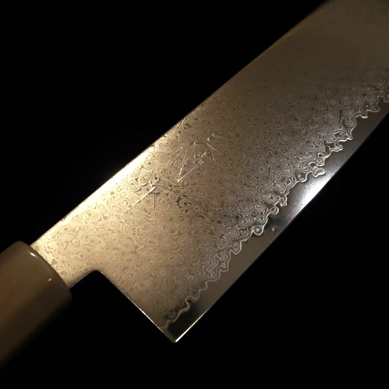 Miura MIURA VG-10 Santoku Damas Manche octogonal en magnolia (180 mm)