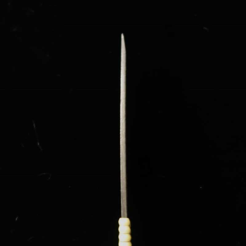 Kiridashi Aogami Super steel pistol type wisteria-wrapped handle (24/30mm)