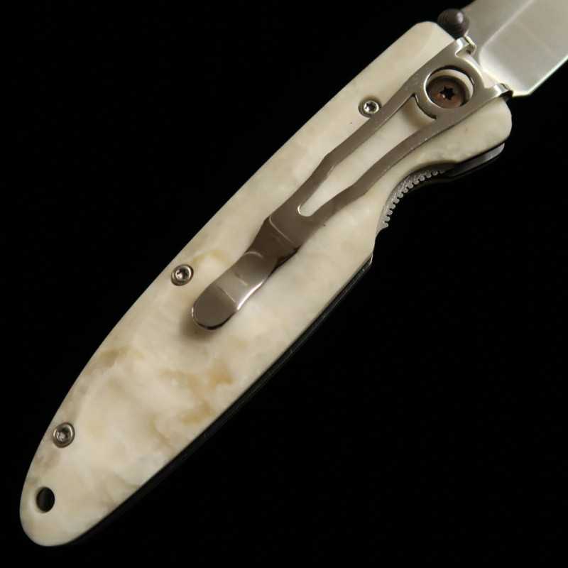 MCUSTA Classic Wave Corian, navaja plegable MC-0019V (85mm)