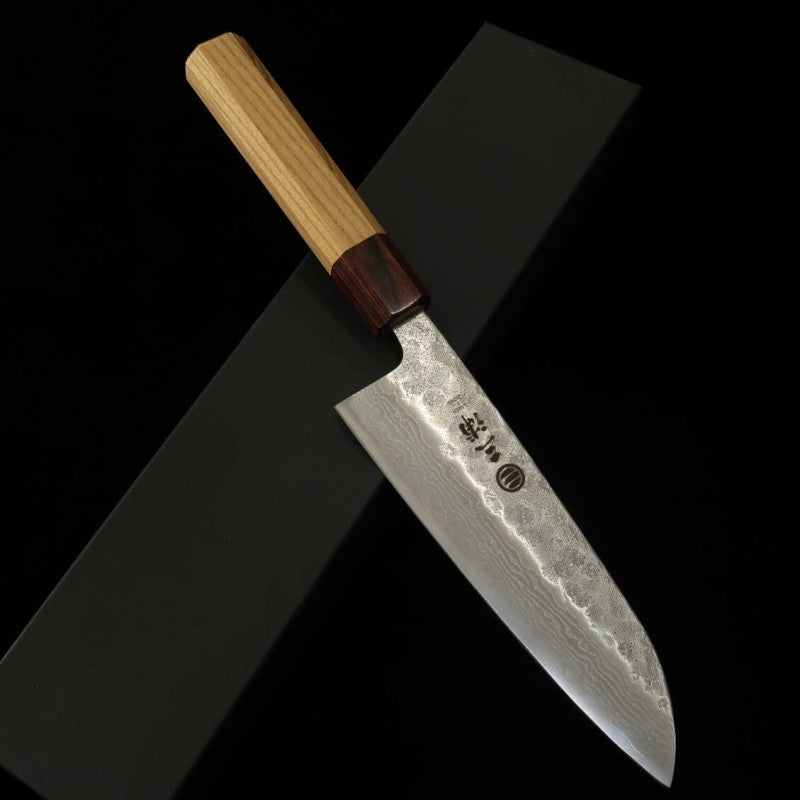 Santoku MIURA Inox 440C acabamento Damasco cabo octogonal em madeira keyaki (165mm)