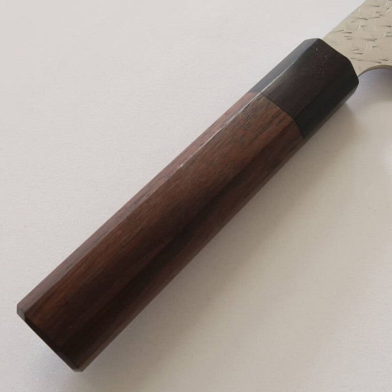 NIGARA SPG STRIX, Damas martelé, Santoku, manche en bois de rose (165mm)