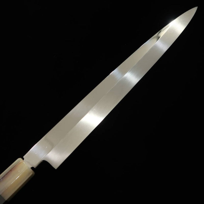 Yanagiba SUISIN Honyaki Aogami No. 2 Cabo em ébano com bainha de magnólia por Miwa Ikeda (270mm)
