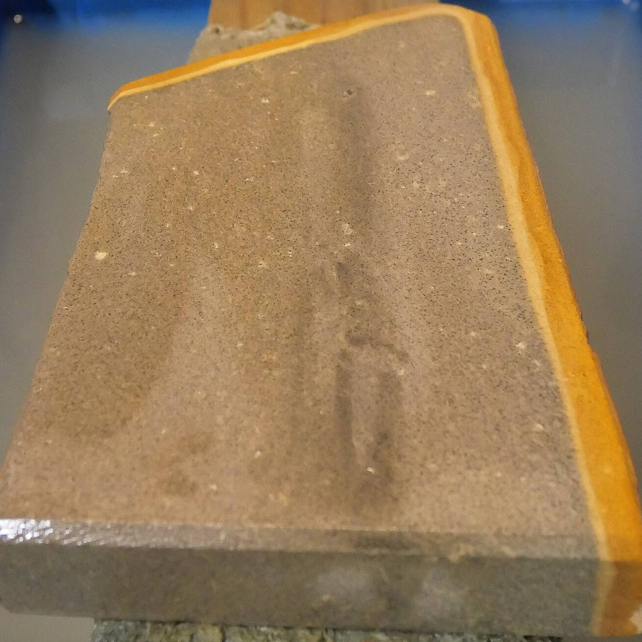 Mio Tsukushihime piedra de afilar natural Iyo Meito NM04 Kokūzō 122×198×28mm