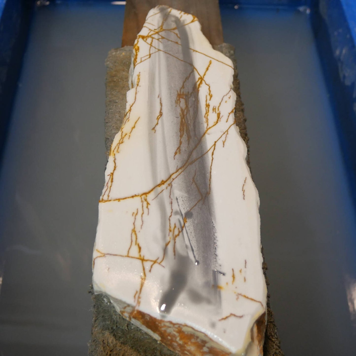 Miotsukushihime Natural Whetstone, Iyo Name NM21, Small Plum, 82 x 264 x 28mm
