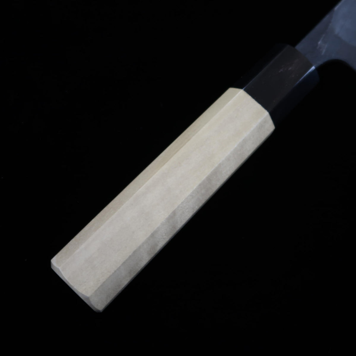 Kyohei Shindo Santoku Aogami nº2 Acabamento Kurouchi Cabo Octogonal de Magnólia (165mm)