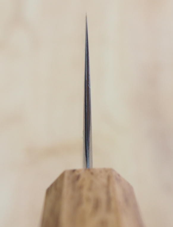 Miura 三浦 polvo de acero rápido, santoku, mango de roble octogonal (165 mm)