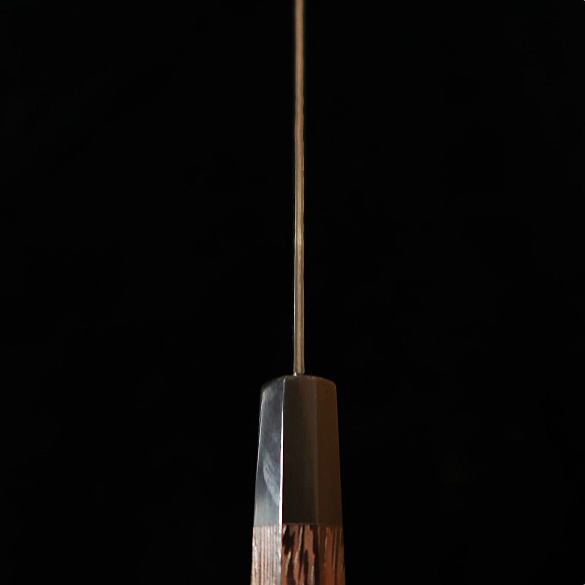 Miura MIURA petty VG10 Damasco martelado escurecido, cabo octogonal em wengué (150 mm)