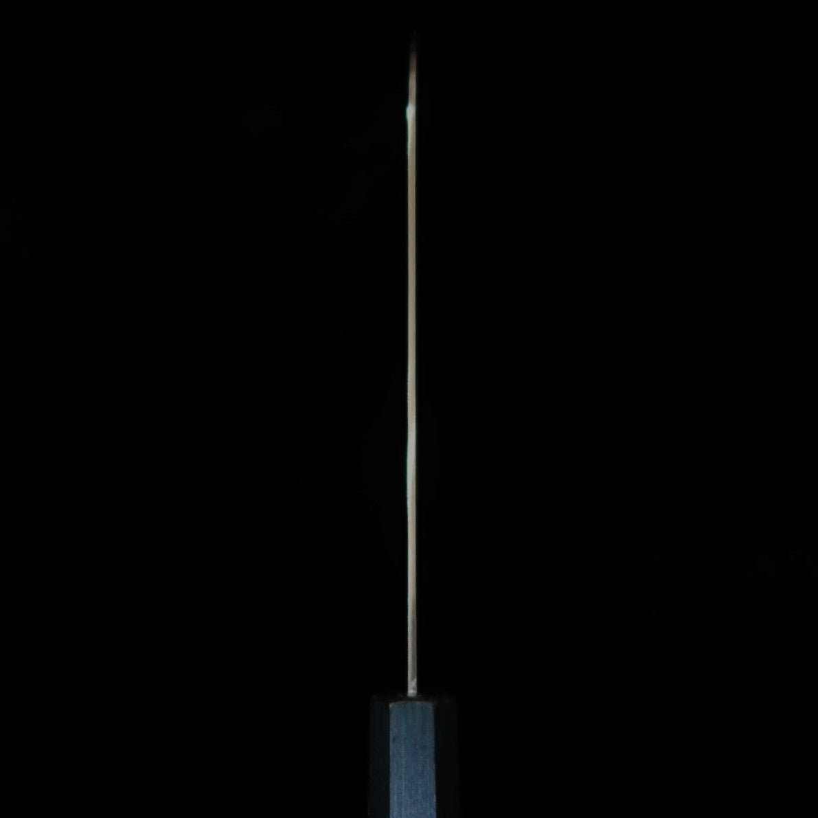 三浦MIURA 三徳 VG10 鎚目ダマスカス 花霞 藍柄（165mm）