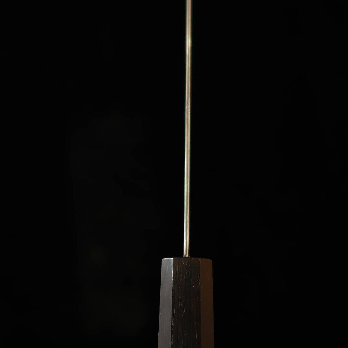Hatsukokoro Santoku Ginsan Damascus Ebony Integrated Handle (170mm)