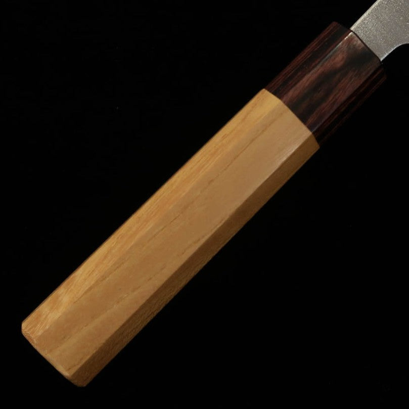 Miura Gyuto Gin-san nº3, cabo octogonal de zelkova, com bainha de madeira (180mm)