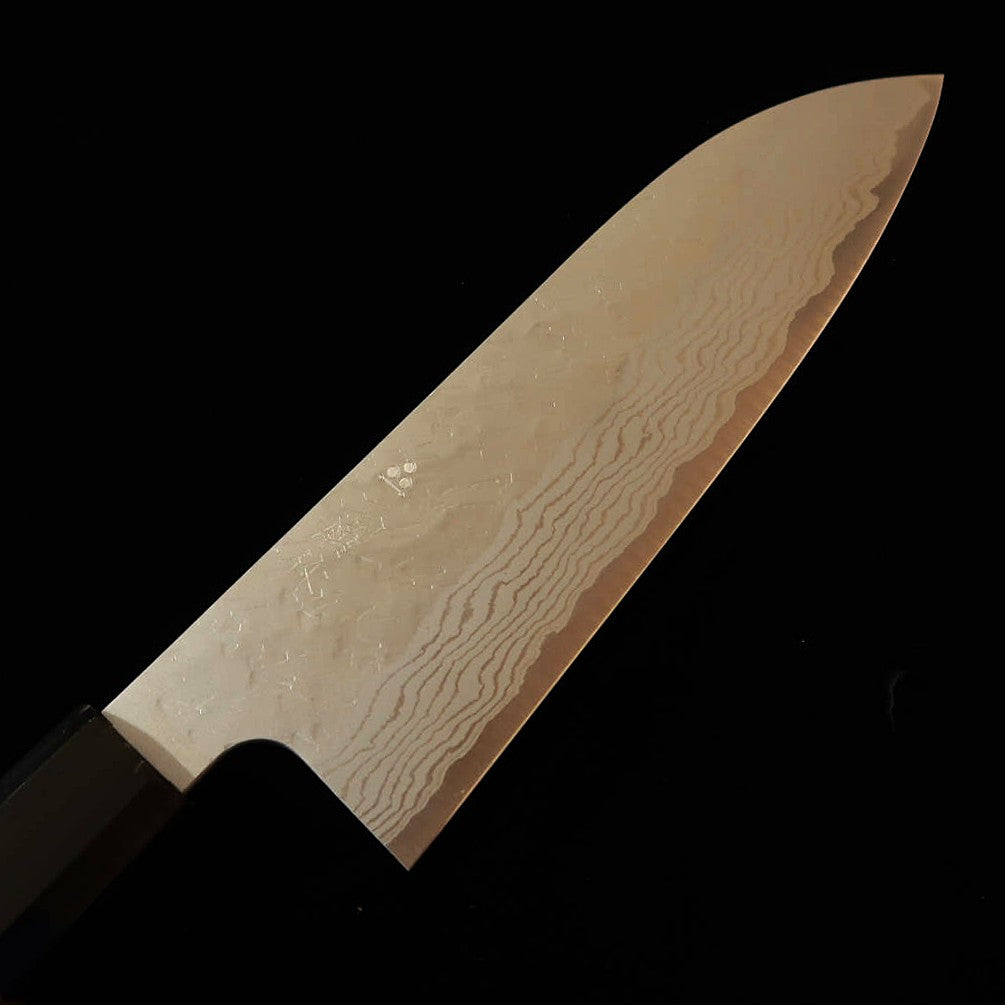 NIGARA VG10 damas martelé, santoku, manche en teck (180 mm)