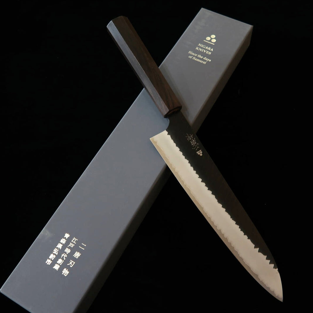 NIGARA 二唐刃物鍛造所 SG2 acabado pulido martillado gyuto, mango integral de ébano (240 mm)