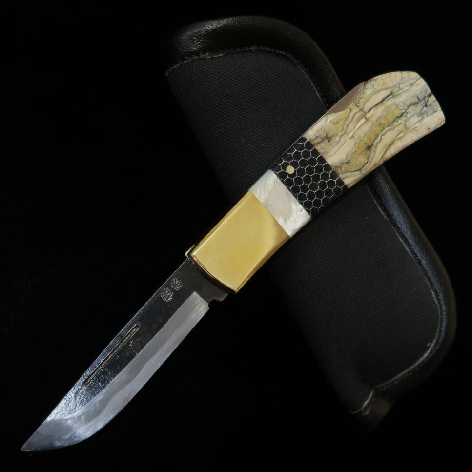 Takeda Hamono TAKEDA Forgeron de Bitchu, œuvre de Fumio Inagaki, couteau pliant back lock Perle/Dent de mammouth/Nid d’abeille