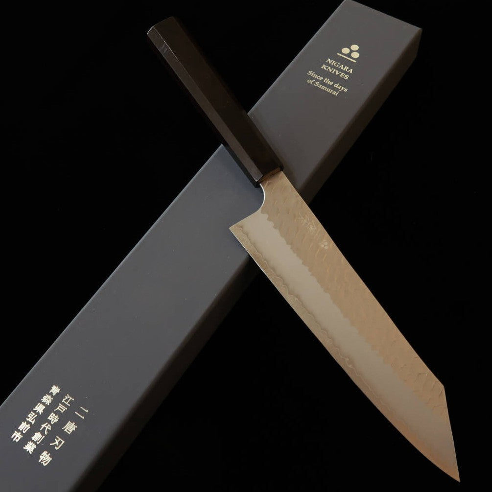 Nigara Hamono – SG2, poli martelé, gyuto kiritsuke, manche monobloc en ébène (210 mm)