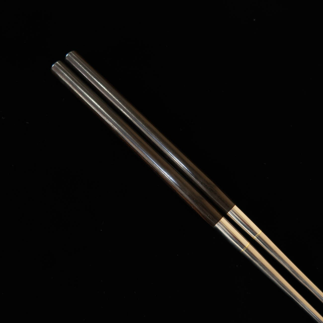 Hashi Longo para Tempurá AMENOMA de Titânio Puro com Cabo de Ébano (240mm)