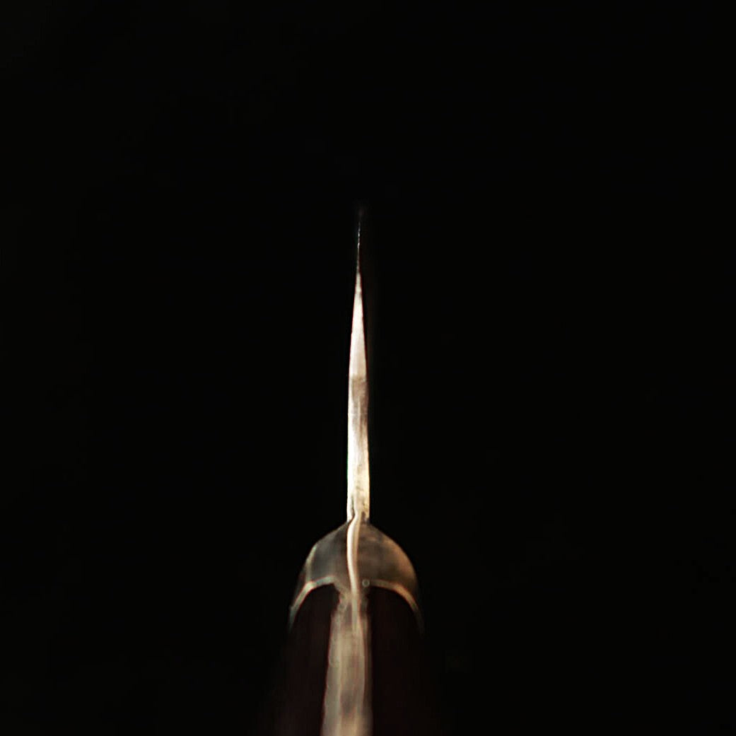 Teruyasu Fujiwara's legendary Shiragami No. 1 Gyuto knife with finger-cutting edge (195mm)