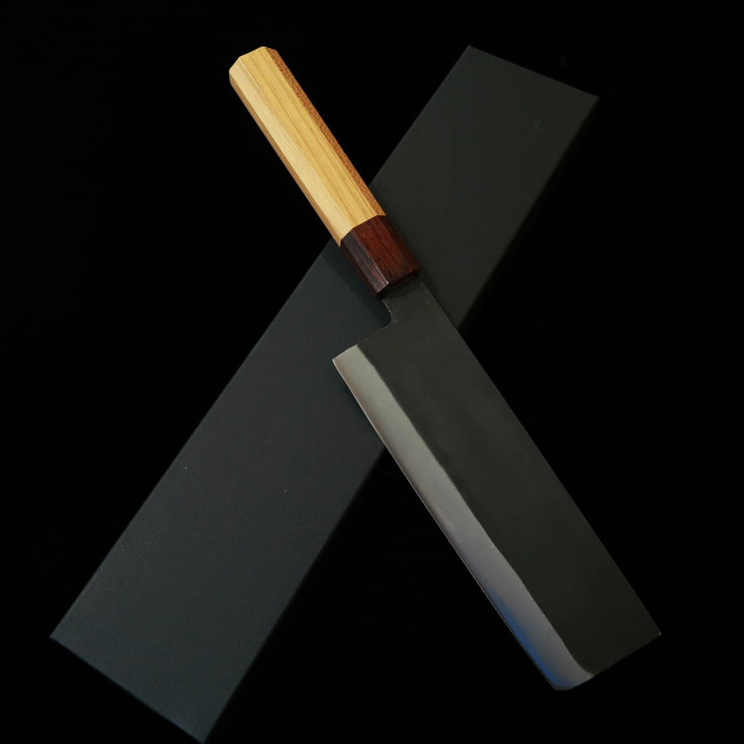 MIURA Nakiri Shirogami No.2 noirci, manche en zelkova (165 mm)