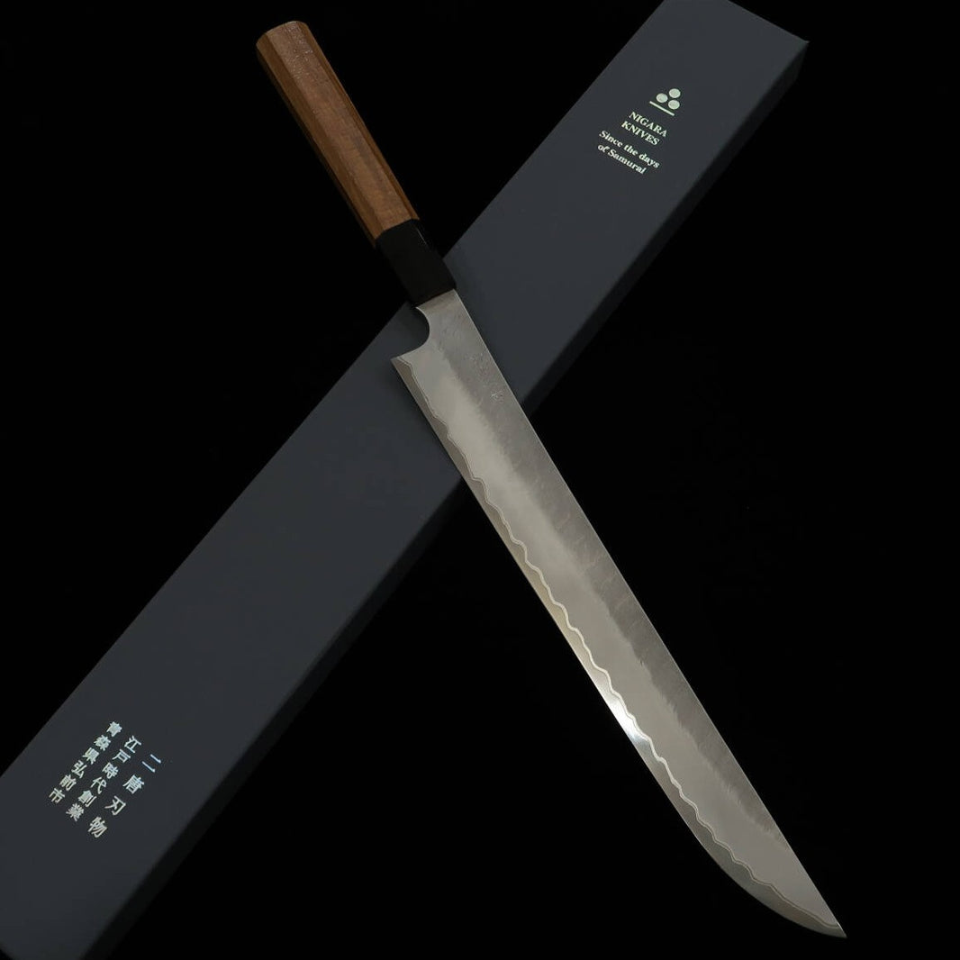 Nigara Hamono NIGARA Aogami Super Martelé Fini sablé Sakimaru Sujihiki Manche octogonal en teck (300 mm)