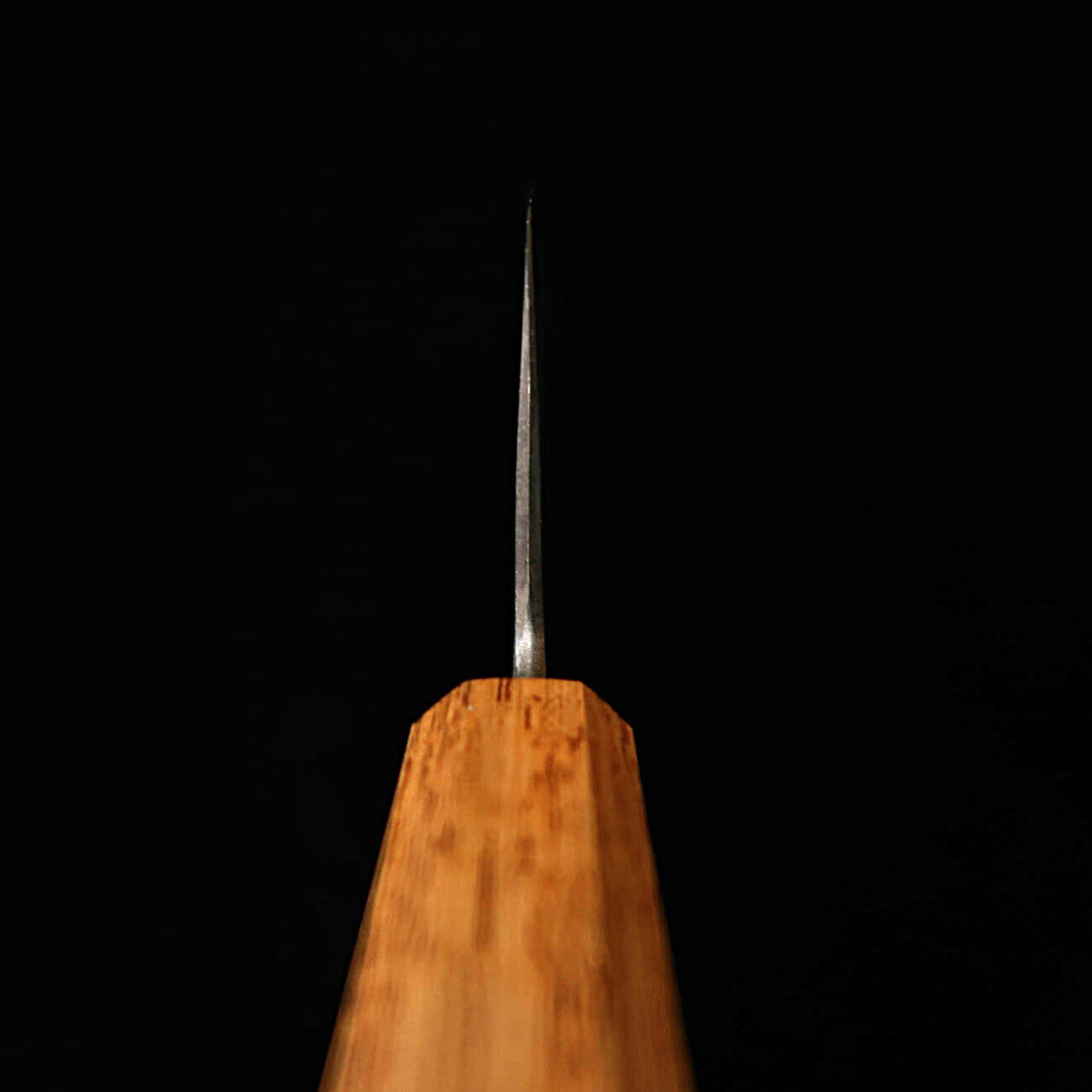 MIYAZAKI KAJIYA Miyazaki Kajiya, acier Aogami n°2, noyau multi-couches, - Tsubaki - santoku kiritsuke, manche en chêne laqué brûlé (185 mm)