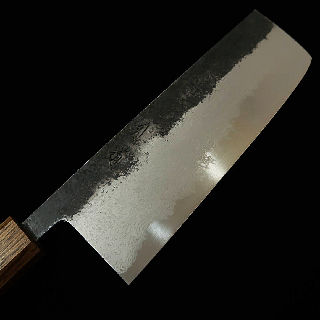Nakiri HADO Aogami no.1 damasco acabado negro, mango octogonal de roble negro (165mm)