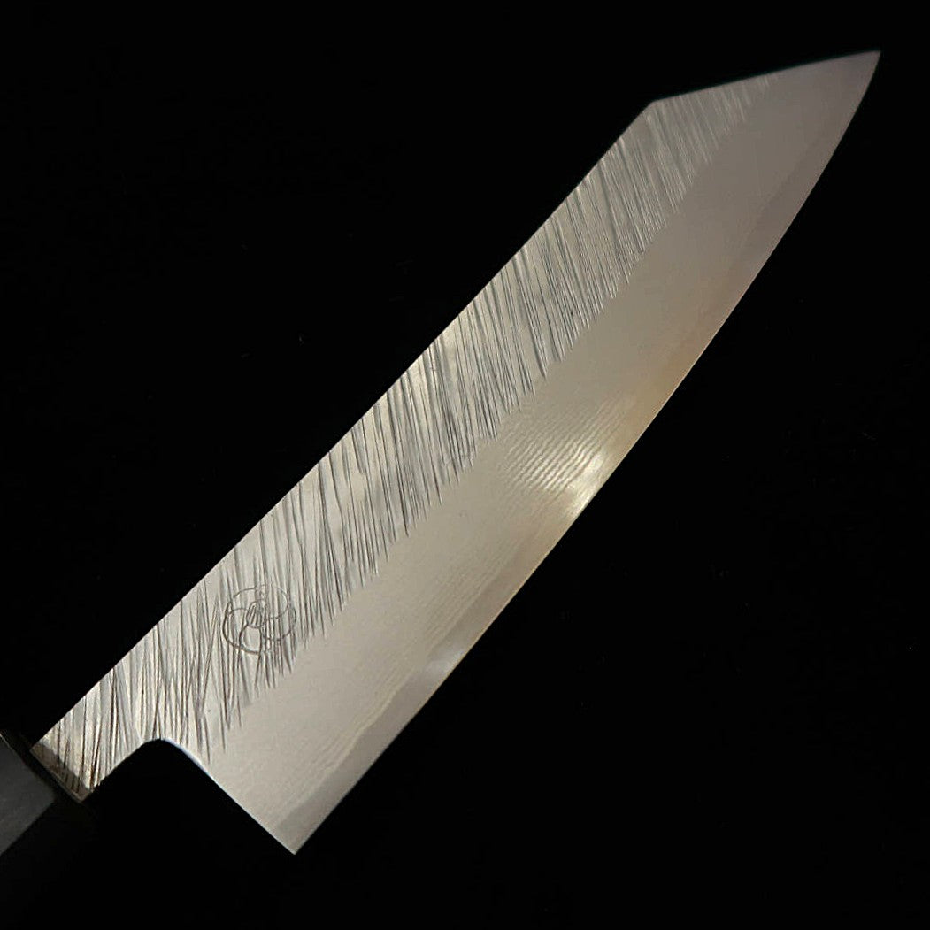 MIYAZAKI KAJIYA – “Tsubaki” – petty kiritsuke ZA18, Damasco martelado, tratamento sub-zero, cabo octogonal em nogueira (150 mm)