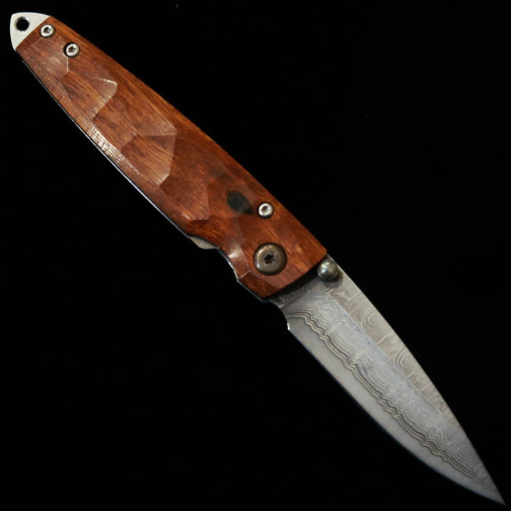 MCUSTA Mcusta Shinra Emotion, finition martelée, VG10 damas, manche en ironwood, MC-0077D1 (71 mm)