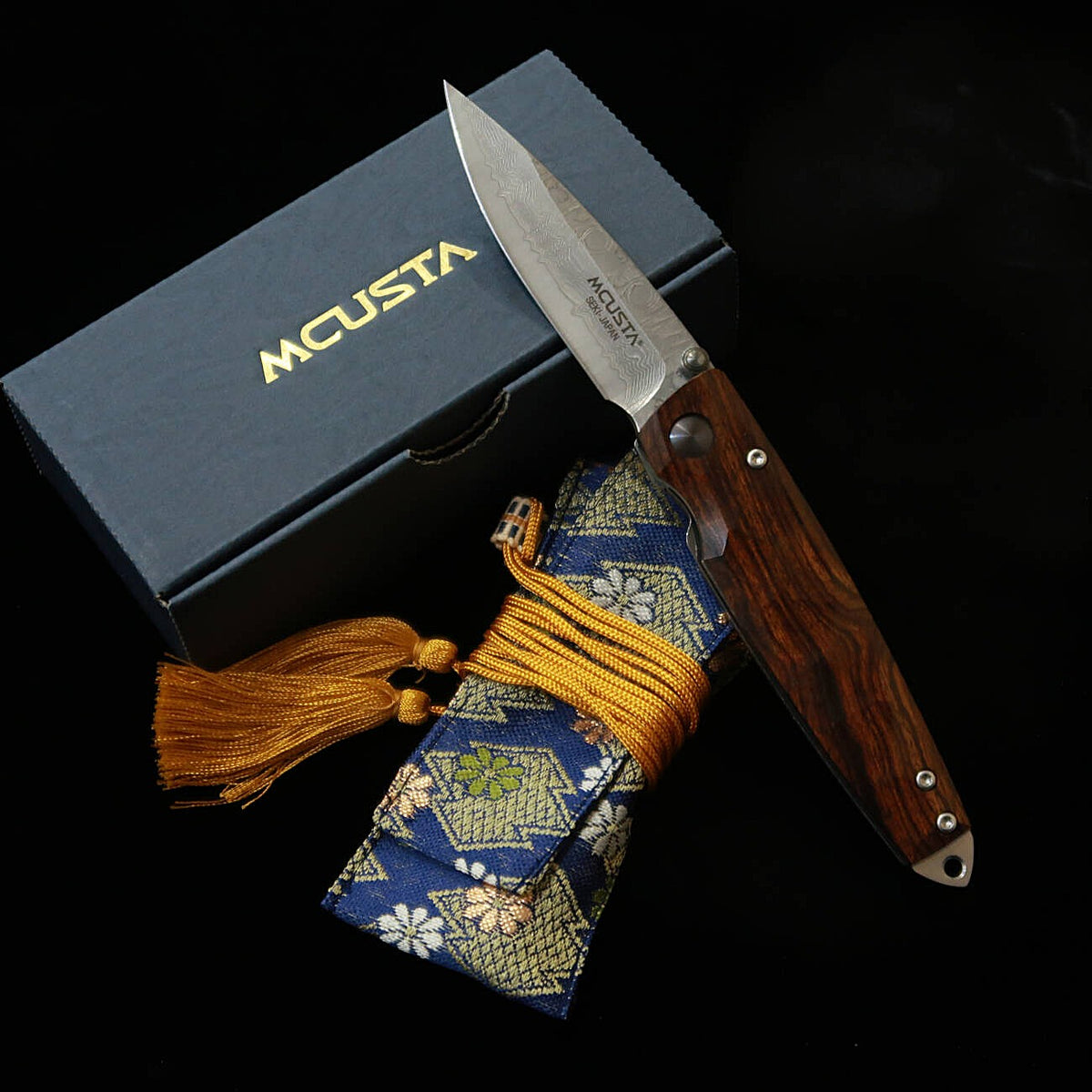 MCUSTA Mcusta Shinra Emotion, finition martelée, VG10 damas, manche en ironwood, MC-0077D1 (71 mm)