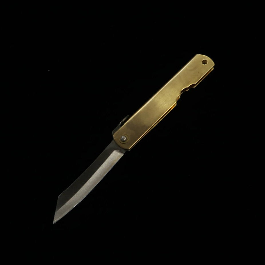 Cuchillo plegable HIGONOKAMI obra de Mitsuo, Aogami, mango de latón (72 mm)