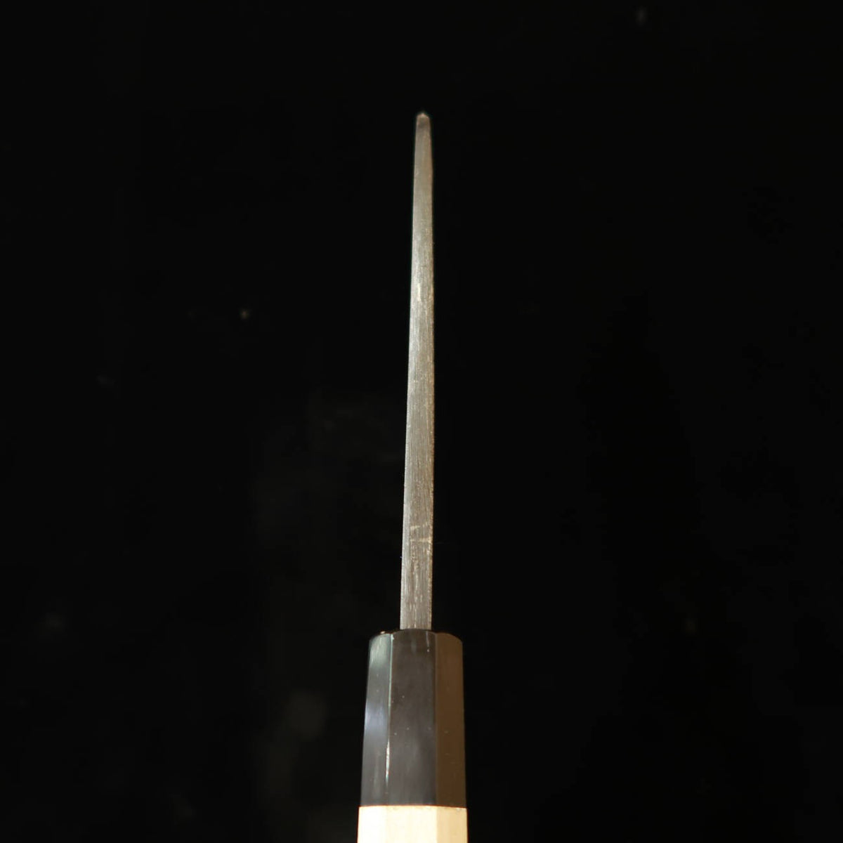 MIURA Deba Shirogami nº2 Kurouchi cabo octogonal de magnólia (135–180mm)