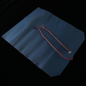 YOKU leatherworks Porta-facas em couro Knife Roll Long Lasting Leather Azul × Vermelho 4 bolsos