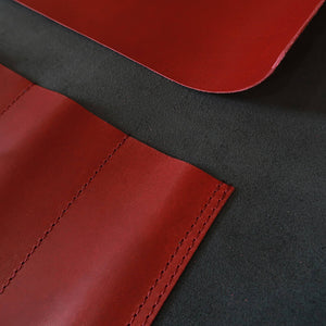 YOKU leatherworks Porta-facas em couro Knife Roll Long Lasting Leather Azul × Vermelho 4 bolsos