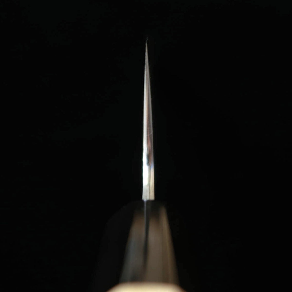 SAKAIKIKUMORI Sakai Kikumori – Kizuki Uzu Gyuto, Aogami n°1, manche octogonal en magnolia (210/240 mm)