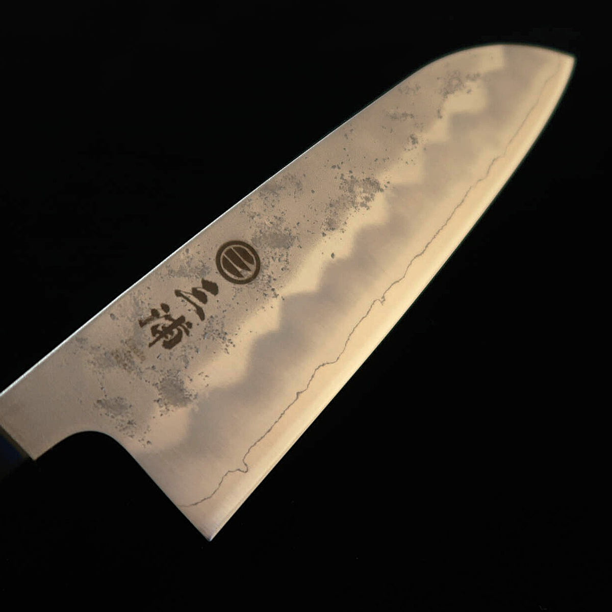 Miura MIURA Santoku Aço Gin-3 Acabamento Nashiji Cabo Octogonal em Ébano (165 mm)