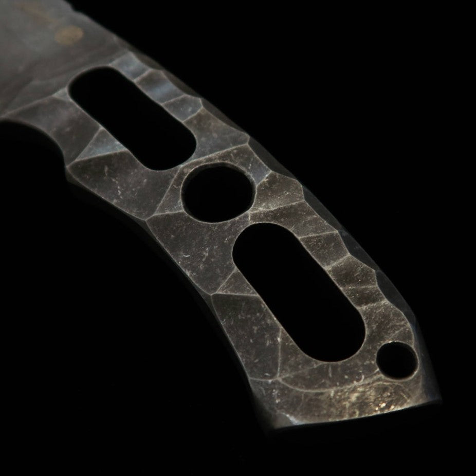 Asurah Knives Faca Bushcraft Robustez DC53 Acabamento Sandblast (100mm)
