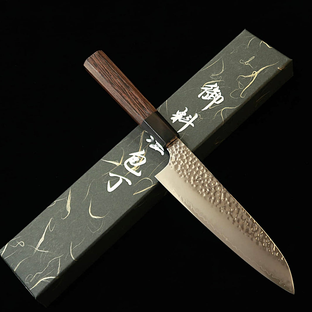 HATSUKOKORO Hatsukokoro Hayabusa Santoku VG10 martillado mango octogonal de wengué (170 mm)