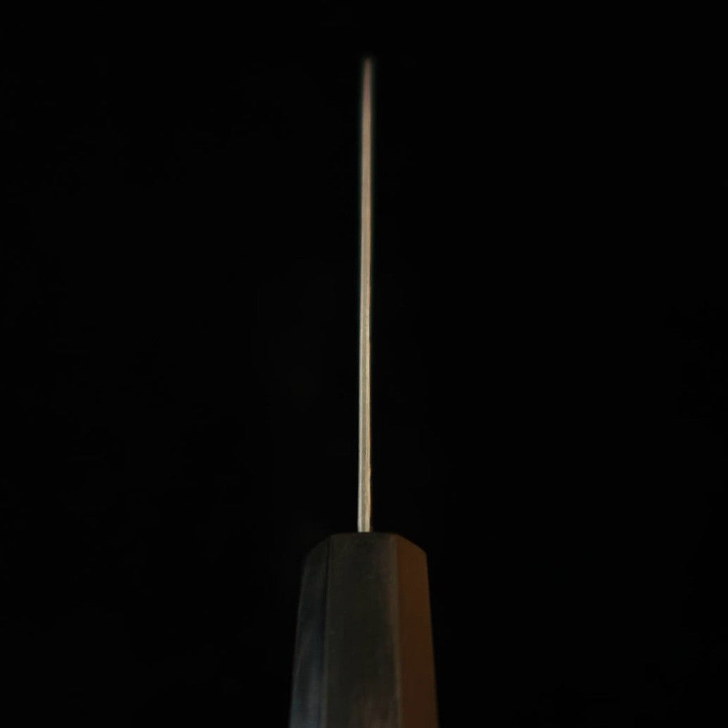 HATSUKOKORO Hatsukokoro Fūsen santoku Gin-3 acabado negro Damasco, mango octogonal de wengué (170 mm)