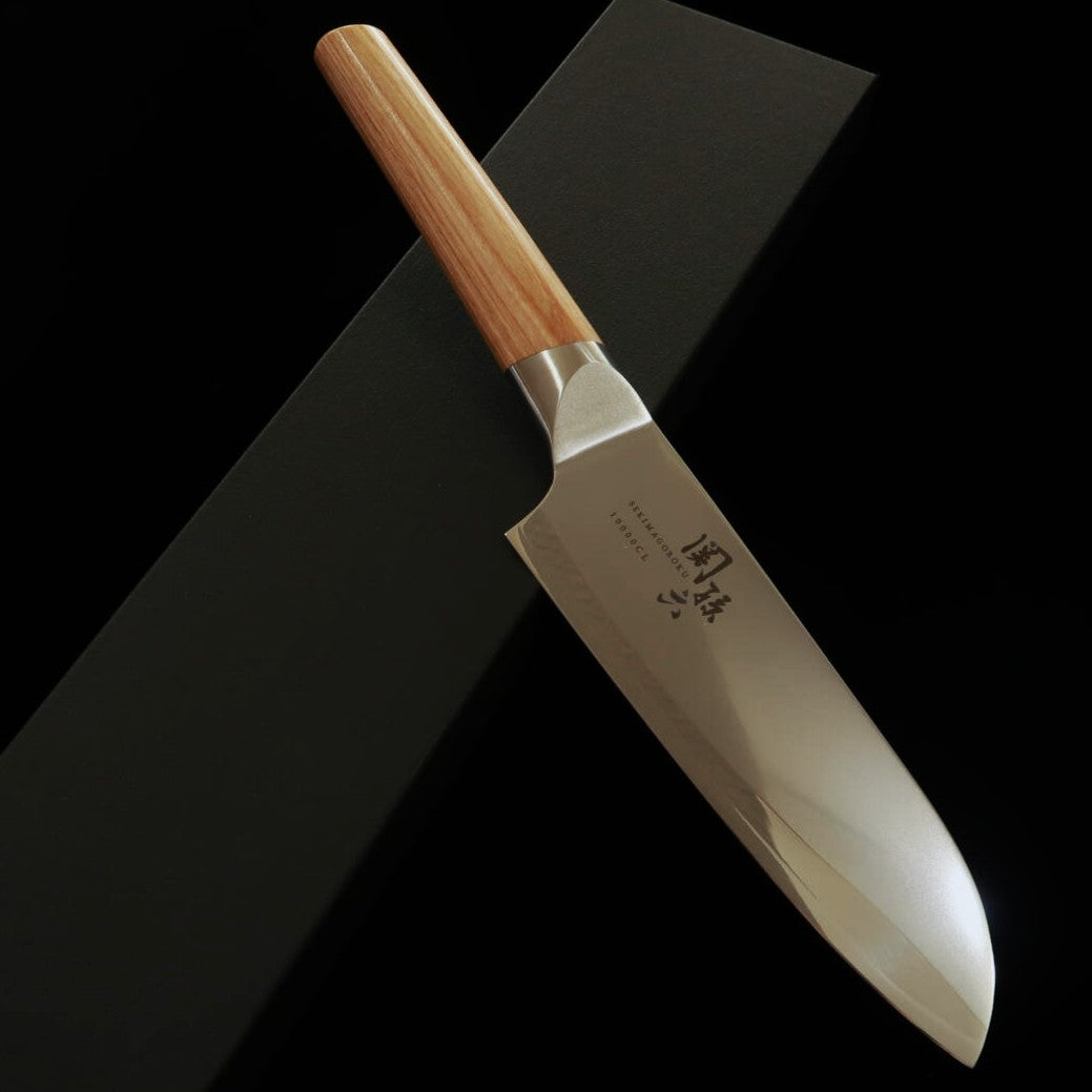 Seki Magoroku 10000CL AE-5253 pequeño santoku (145 mm)