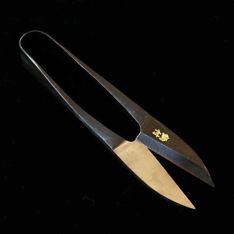Miura ciseaux à main type nigiri, acier rapporté, forme griffe, finition parkerisée (105 mm)