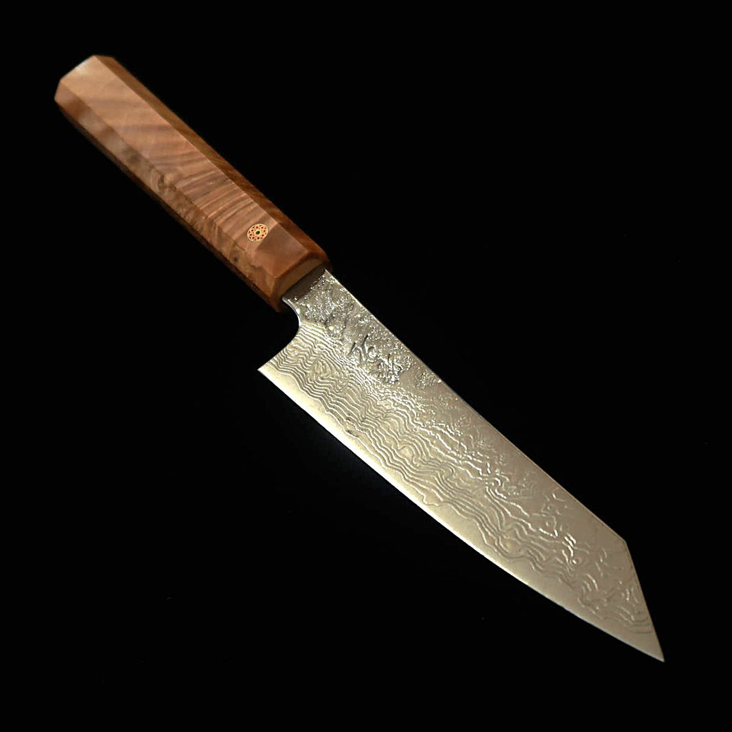 ENKYU Saruku pequeño cuchillo, serie Homura-kumo, SG2 Damasco, mango octogonal de raíz de burl de pau ferro (135 mm)