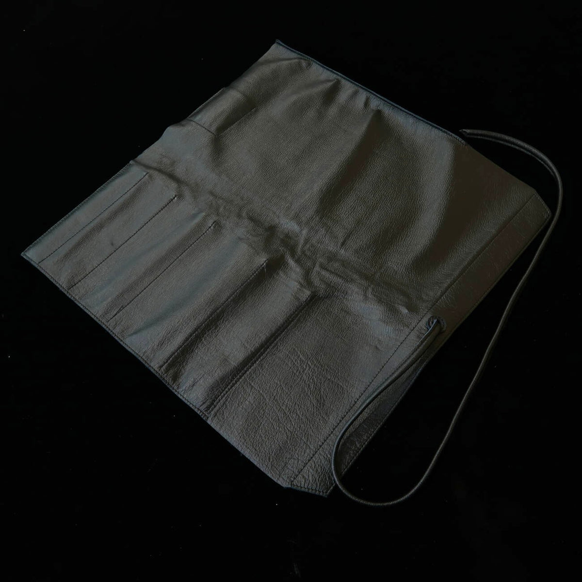 YOKU leatherworks Rouleau à couteaux en cuir lavable, noir