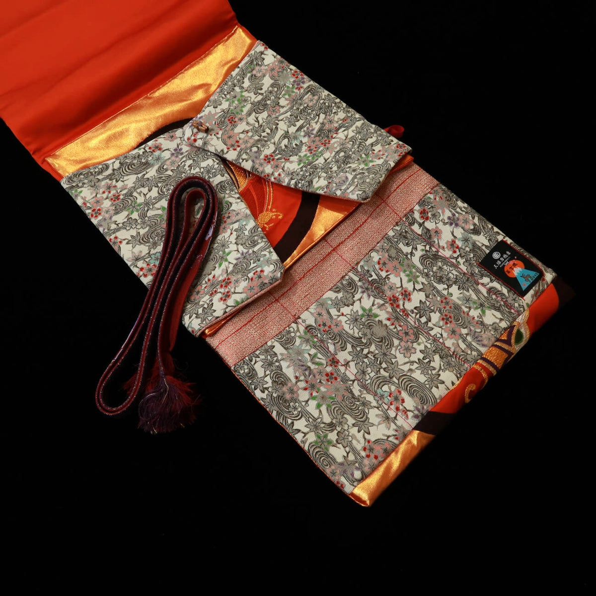 Fuji Shika Knife Roll com estampa de quimono Sakura Baibaitori (90×31 cm)