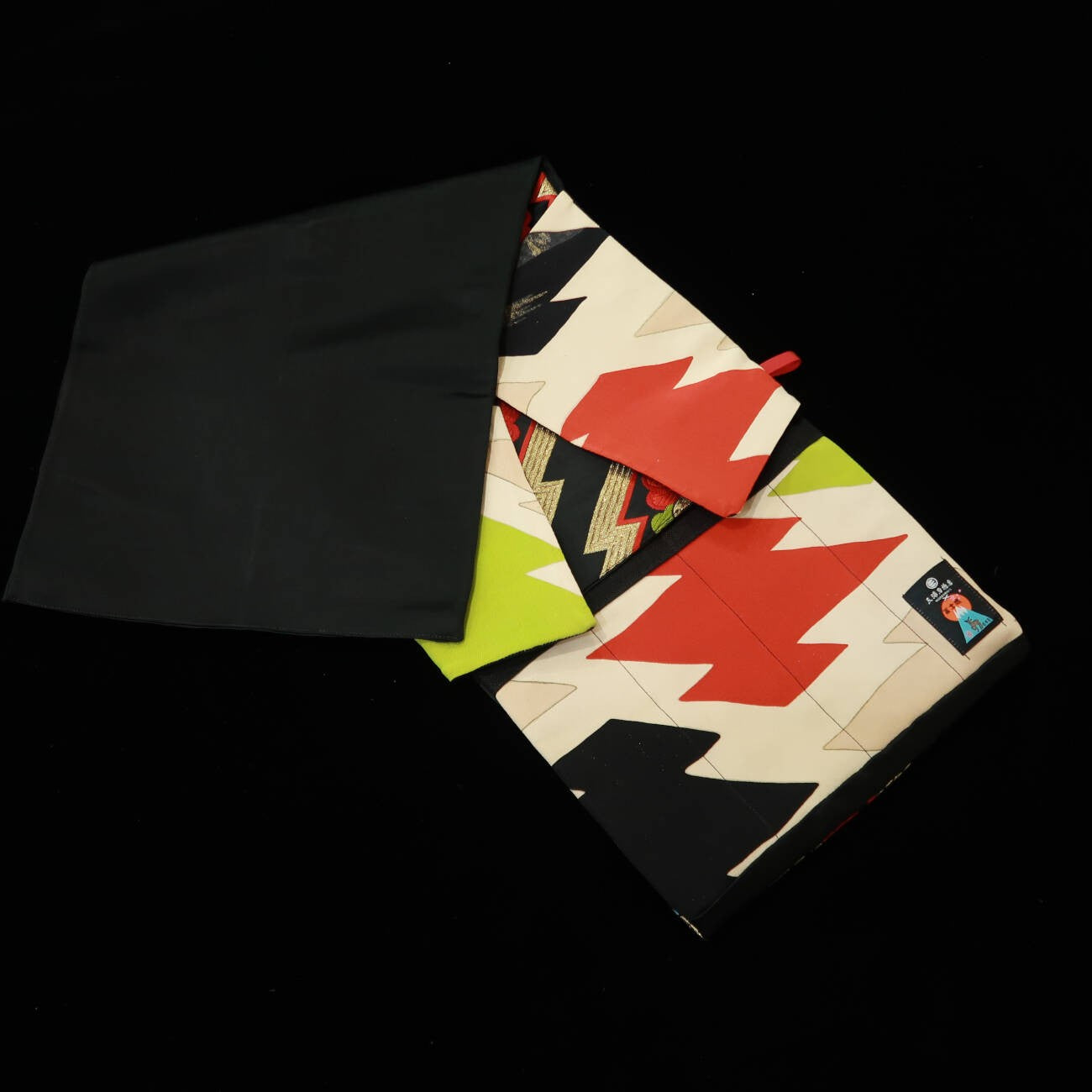 Trousse à couteaux Fujishika, motif kimono "Saika Ranpatsu" (90×30cm)