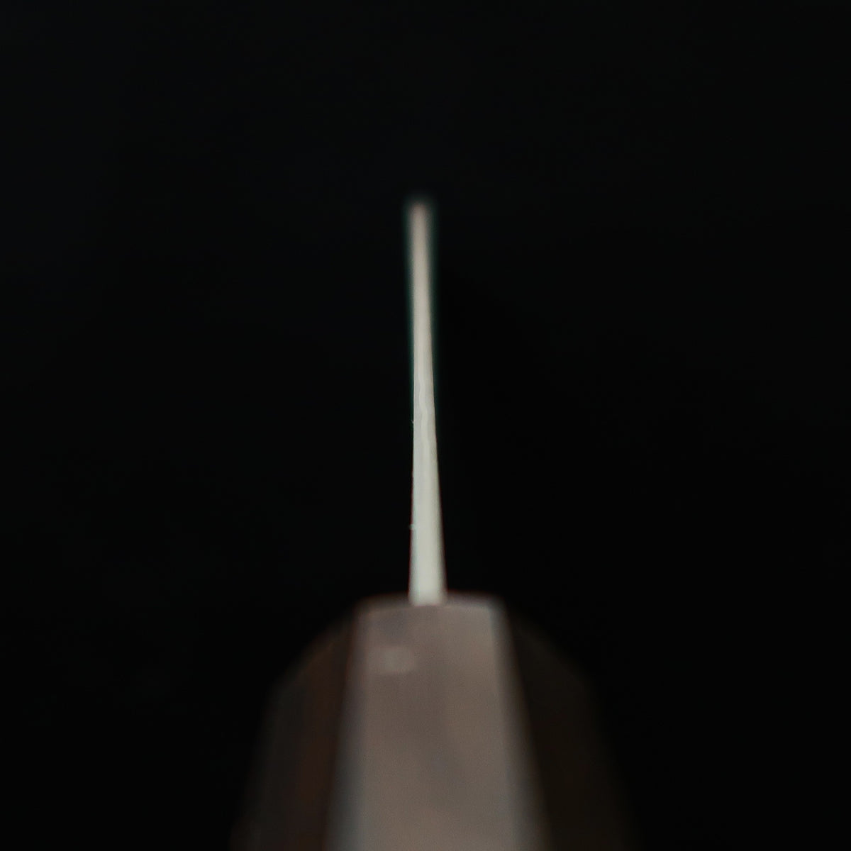 NIGARA NITOU Hamono – Gyuto Anmon SG2, cabo octogonal integral em ébano (210/240 mm)