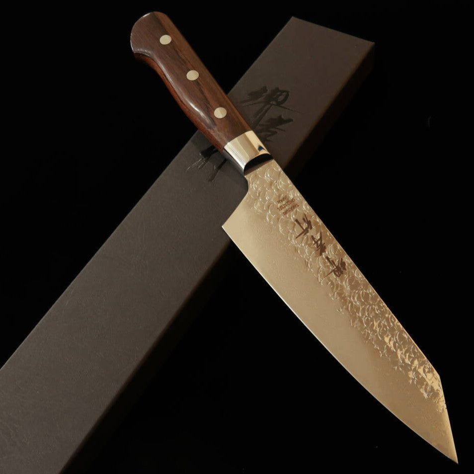 SAKAI TAKAYUKI Sakai Takayuki Santoku tipo espada SG2 Martillado Damasco Mango de palisandro (160 mm)
